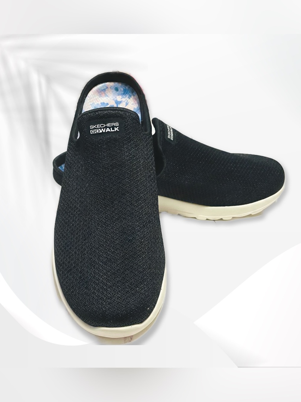 Skechers GOwalk Women’s Slip-On Walking Shoes Sz 10W